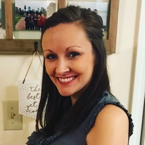 Meet your Posher, Leah